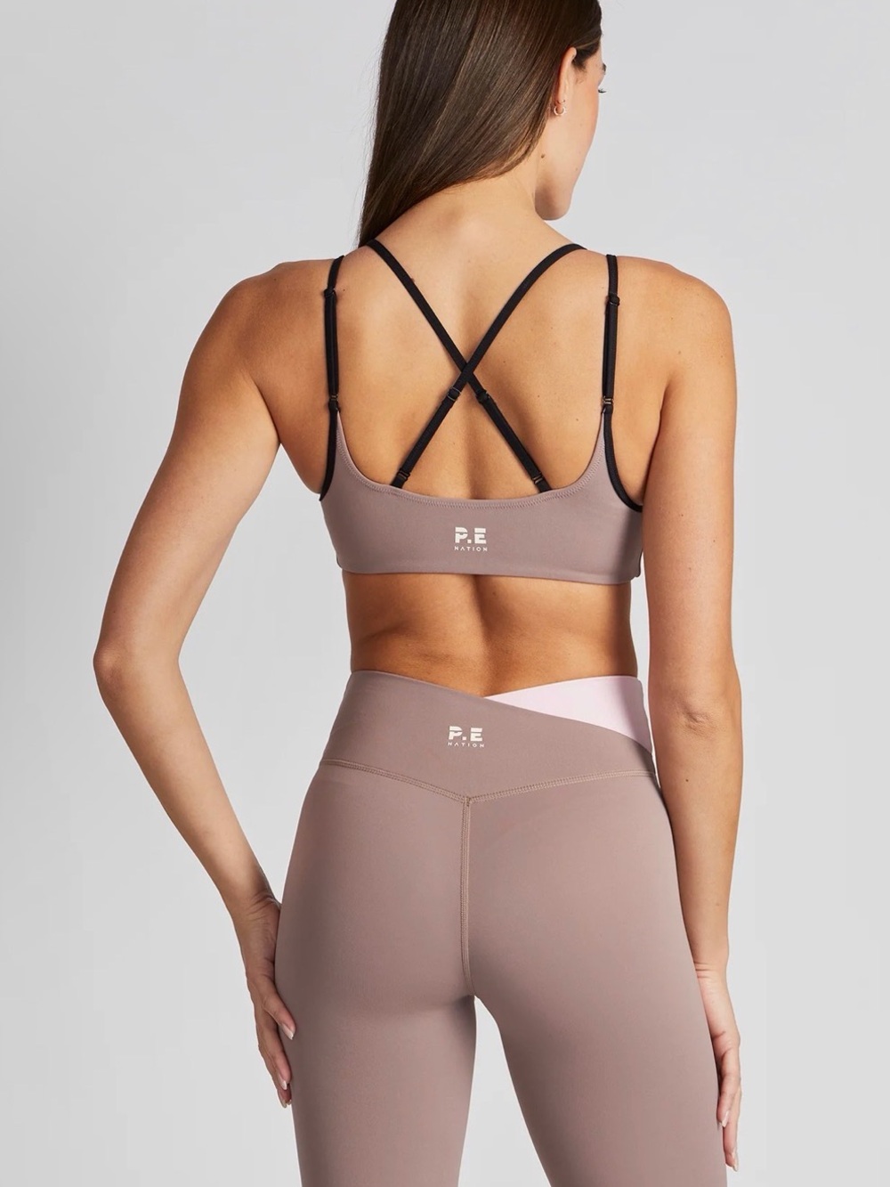 P.E Nation Distortion sports bra in light pink size s - Picture 2 of 5